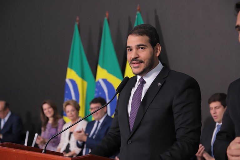 Novo Advogado-Geral da União toma posse e anuncia mudanças