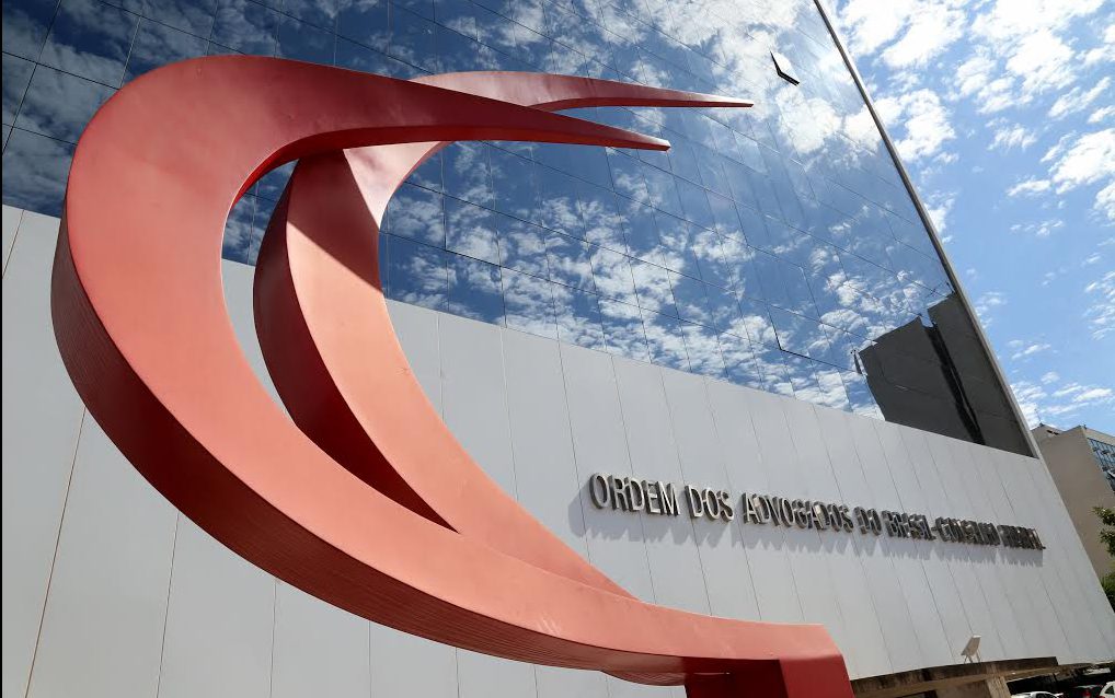 OAB denuncia governo federal à OEA