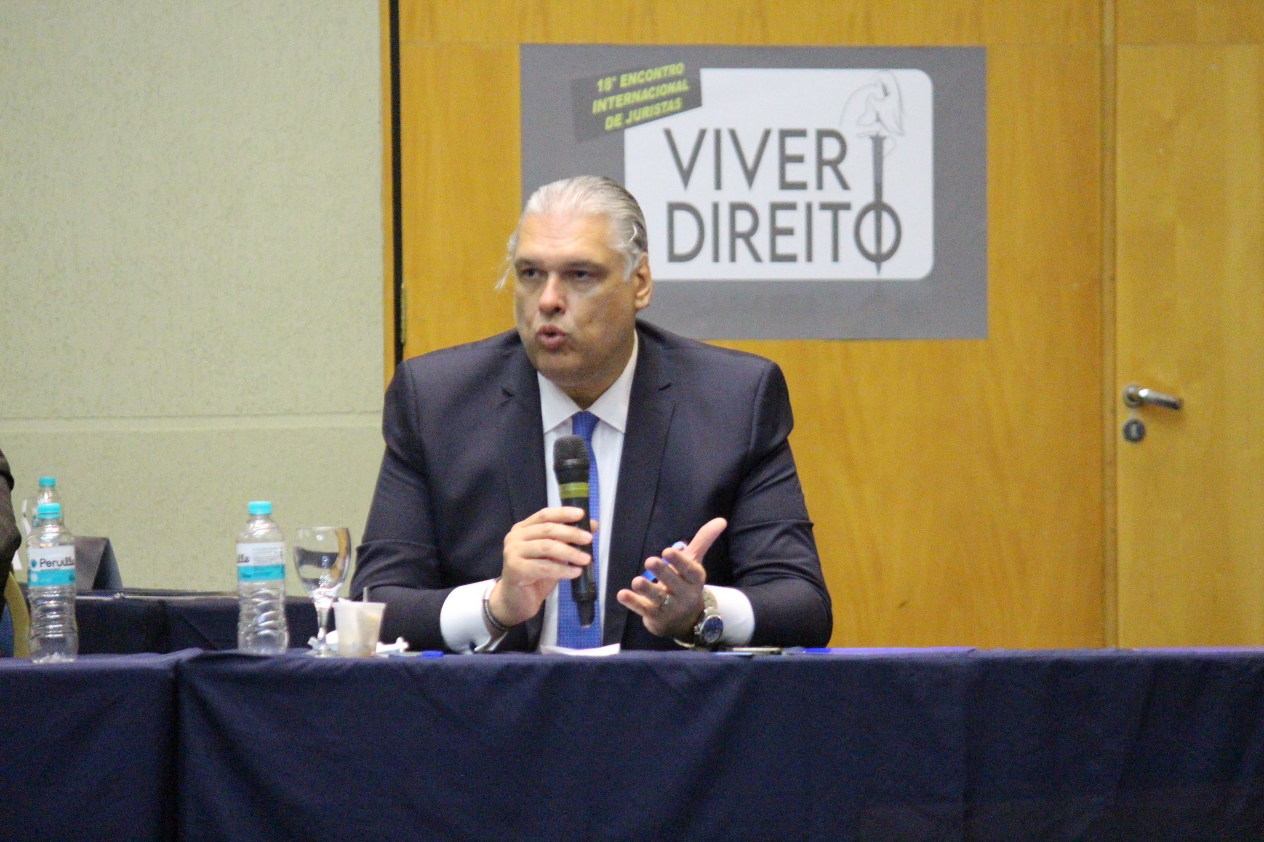 Dr. Rubem Marcelo Bertolucci: “não desistam da advocacia”