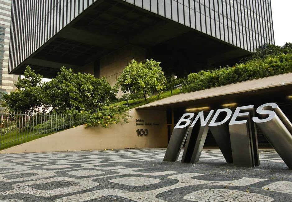 Opinião: “Se aprovada como está, PEC Emergencial destruirá o BNDES”